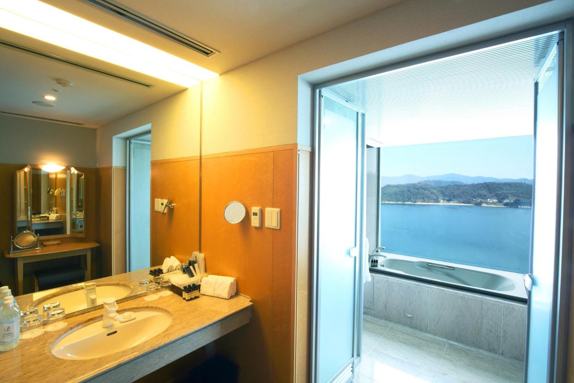Hotel Grand 4*